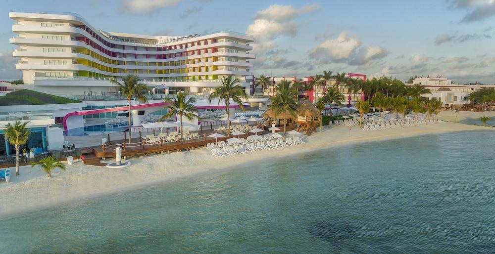 Temptation At The Tower Cancun Resort (Adults Only) Exterior foto